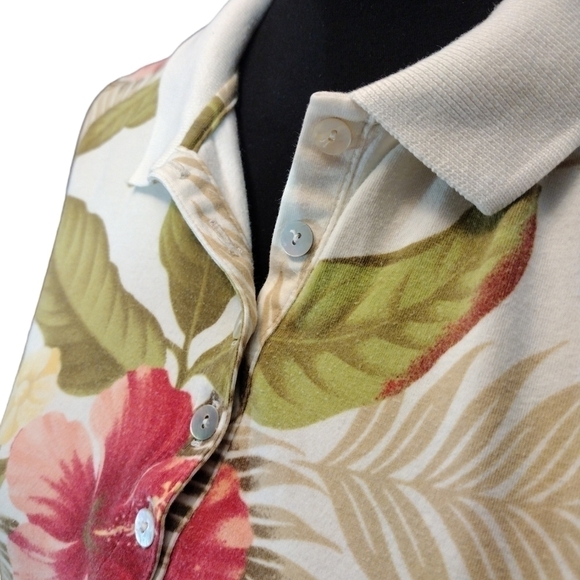 Caribbean Joe 1/4 Button Sleeveless Jersey - Picture 3 of 5